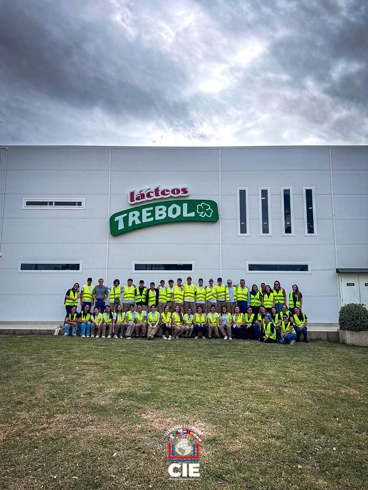 Estudiantes del CIE visitan el Chaco: Proyecto “Cultura y Tradición de los pueblos del Paraguay”